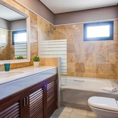 Hipoclub Villas, Aguamarina 5 ヴィラ *